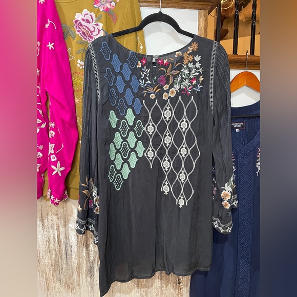 $388 NEW! Johnny Was Esmeralda Tunic NWT - Picture 9 of 16
